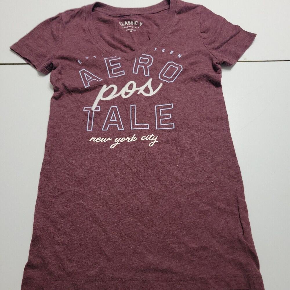 Aeropostale Shirt Womens XS Maroon Tee New York Spellout Stretch Classic V Top